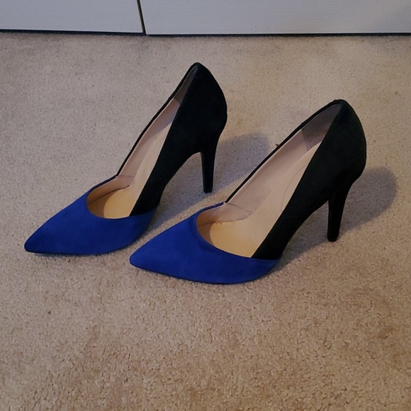 Guess Heels Black and Blue - Picture 2 of 2